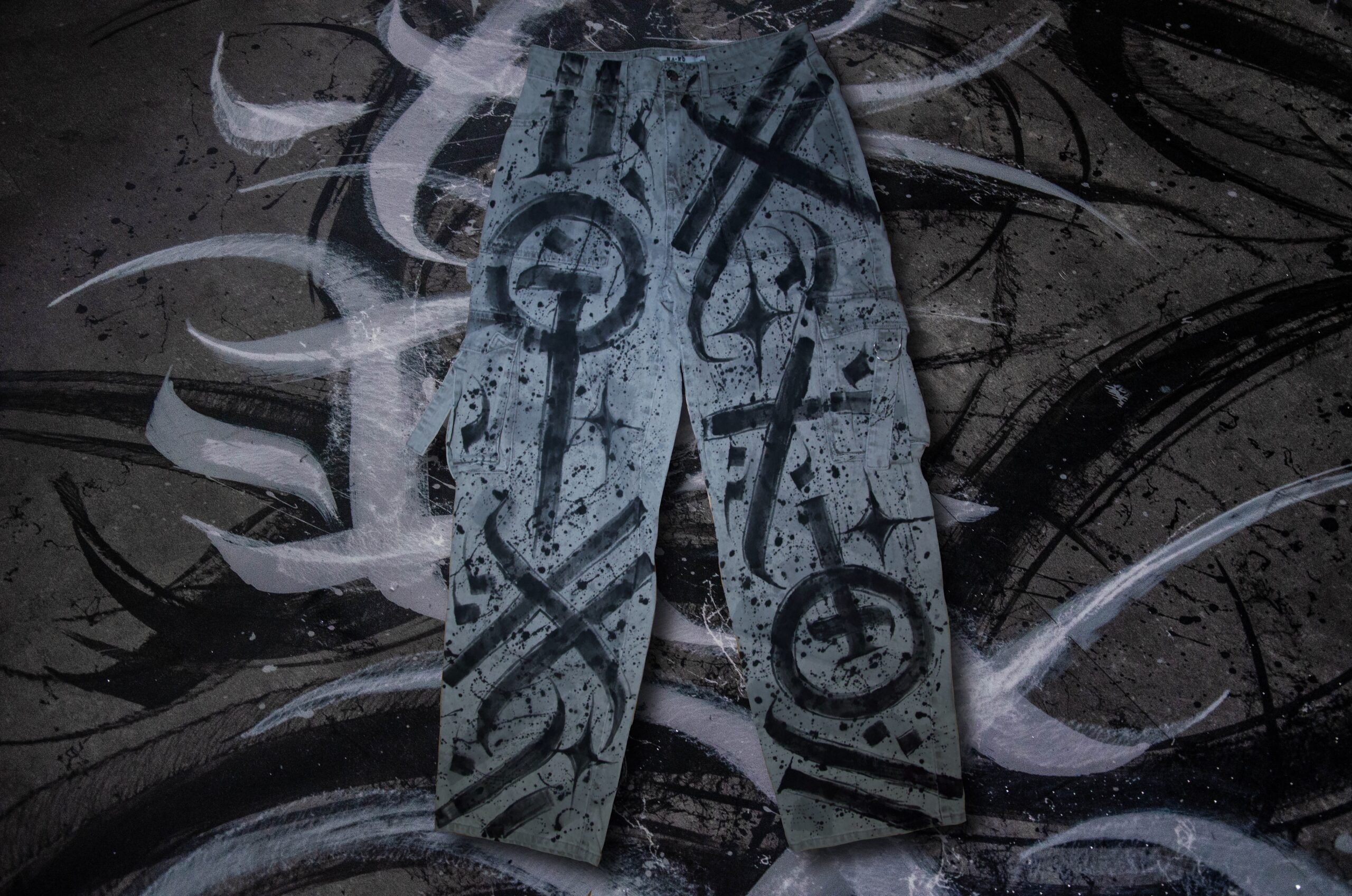 CALLIGRAFFITI PANTS (TICKET) SIZE 36 (S) Mid-WAIST – Bild 4